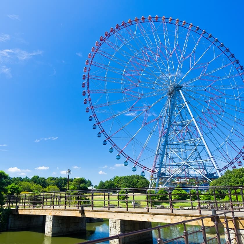 江戸川区の観覧車と公園